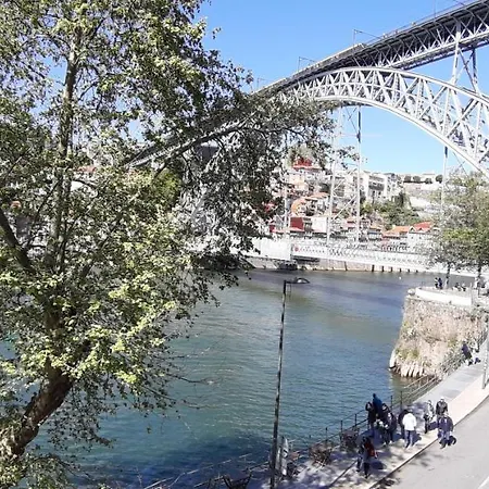 Amazing River Views - 3 Appartment, Free Parking *
