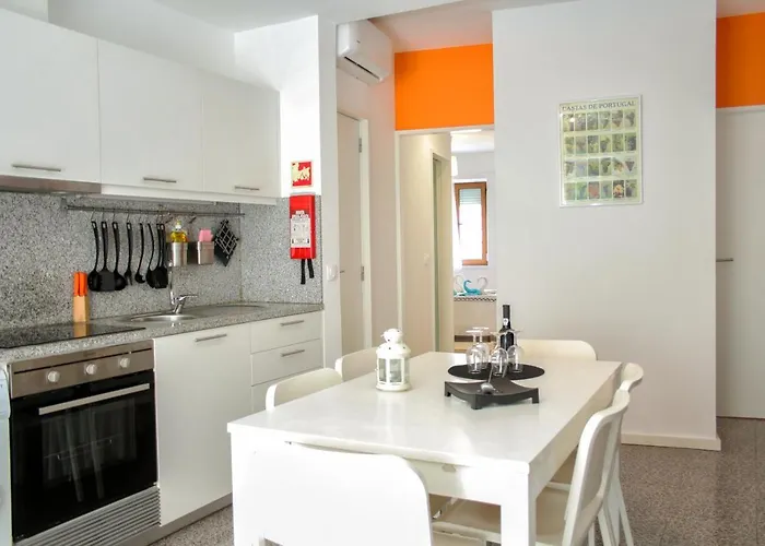 Amazing River Views - 3 Appartment, Free Parking Apartamento *