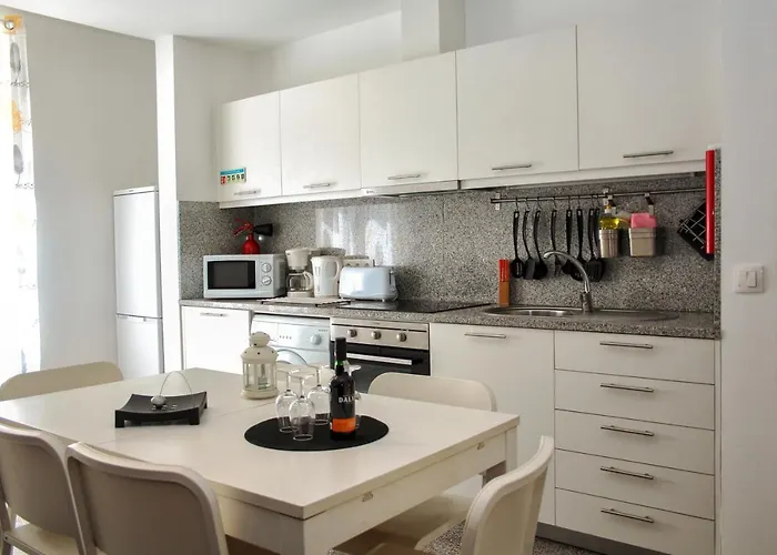 Apartamento Amazing River Views - 3 Appartment, Free Parking *